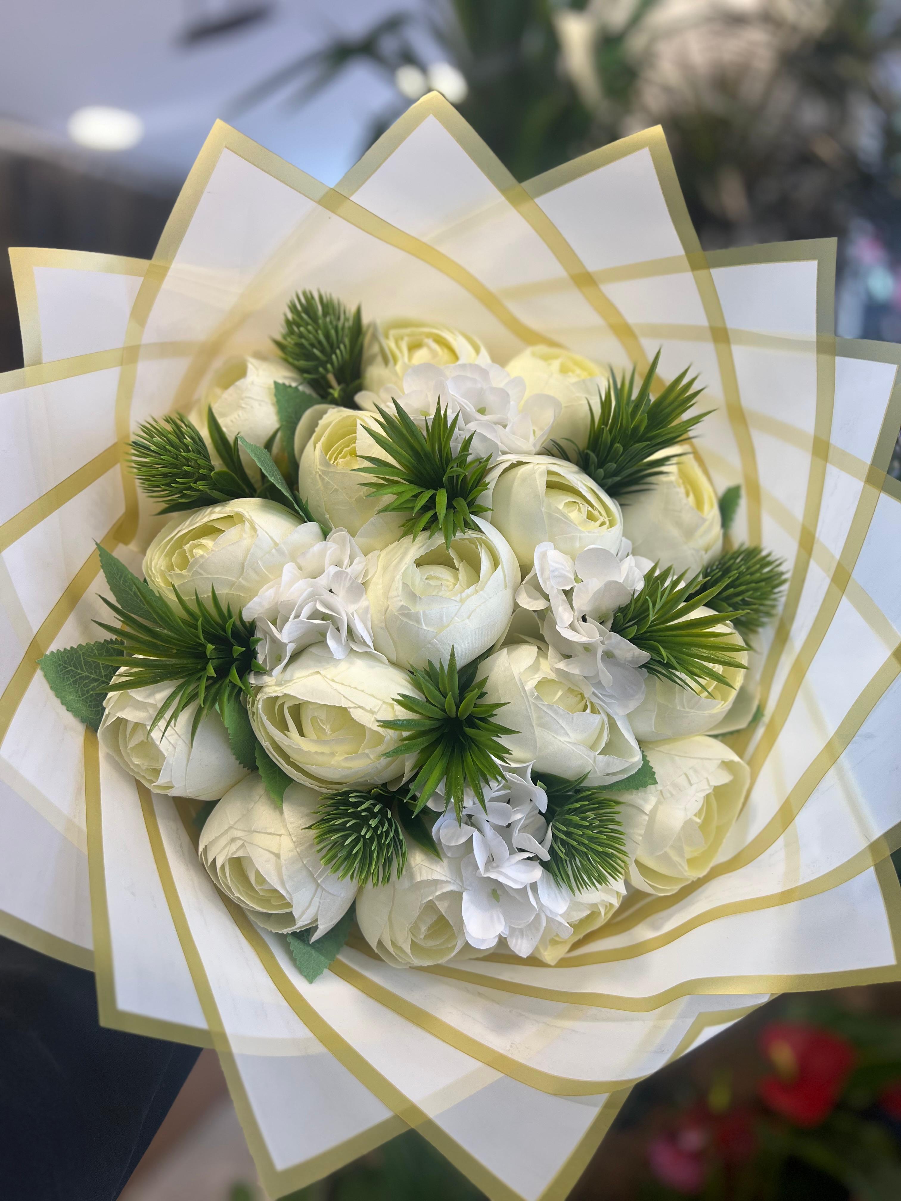 Yapay Şakayık Buketi