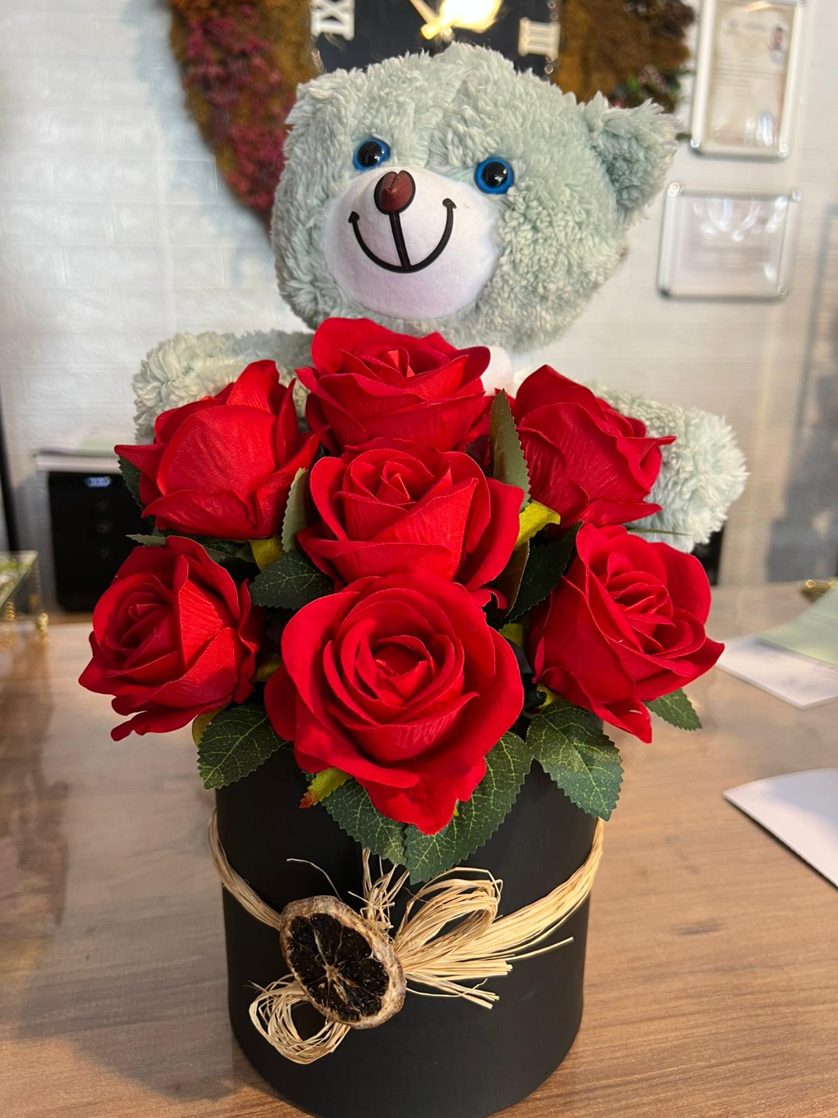 Hediyelik ayıcıklı gül 3